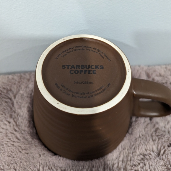 Starbucks 2007 Latte Mug - Picture 3 of 3